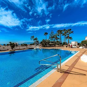 villa-las-mimosas-costa-adeje-tenerife.adeje-hotels.com/