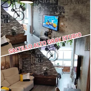 Apartamento Saltillo Alto Gray Studio. Vistas Al Mar Y Piscina, Torremolinos